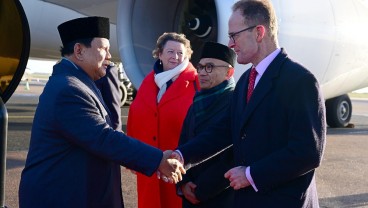 Prabowo Tiba di Inggris, Bakal Bertemu Raja Charles III dan PM Keir Starmer