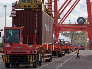 Pelabuhan Belawan catat kenaikan bongkar muat peti kemas 2,54 persen pada Januari-September 2024 yang mencapai 443.403 TEUs