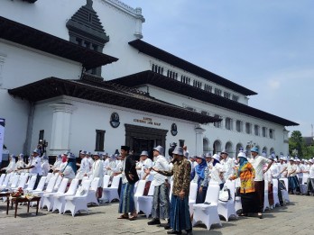 Pecah! 41.000 ASN Pakai Sarung Majalaya, Pemprov Jabar Sabet Rekor MURI