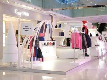 Uniqlo Gandeng Anya Hindmarch dalam Koleksi 'An Eye for Curiosity'