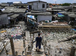 Kampung Dadap di Tangerang Dipenuhi Sampah