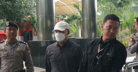 Jadi Tersangka KPK H-4 Pencoblosan, Golkar Minta Rohidin Mersyah Ikut Proses Hukum