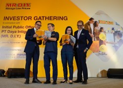 MR DIY Siap IPO, Begini Prospek Saham Emiten Ritel RI