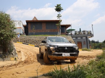Mitsubishi Bidik Penjualan 1.500 Unit Mobil di GJAW 2024