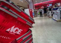 Target Harga ACES Jelang Rebranding Merek Baru