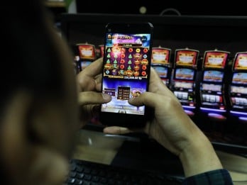 Komdigi Tindak 21 Ribu Akun Medsos yang Terlibat Judi Online