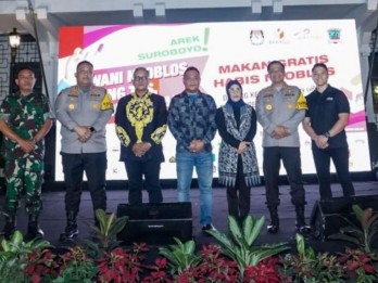 Ada Makan Gratis Sehabis Nyoblos Pilkada 2024 di Surabaya