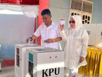 Gubernur Sulteng Rusdy Mastura Menyalurkan Suara, Ini Harapannya