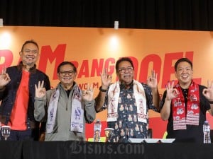 Sejumlah lembaga survei menempatkan pasangan tersebut unggul dibandingkan pasangan calon lainnya dalam Pilkada Jakarta 2024.