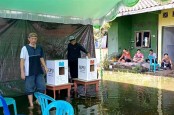 Pesta Demokrasi di Kota Sampit Sempat Ditingkahi TPS Kebanjiran