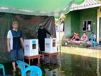 Pesta Demokrasi di Kota Sampit Sempat Ditingkahi TPS Kebanjiran