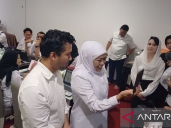 Jokowi Beri Ucapan Selamat ke Khofifah atas Hasil Pilkada 2024