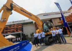 Alat Berat United Tractors (UNTR) Terjual 3.764 Unit per Oktober 2024