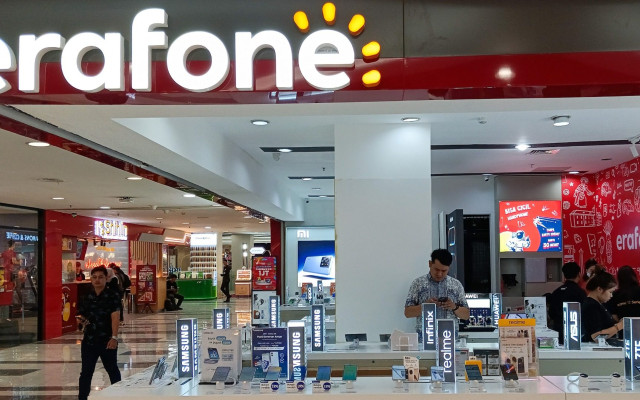 Larangan Penjualan iPhone 16 dan Kenaikan PPN 12% Bayangi Erajaya (ERAA)