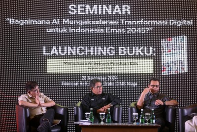 Keluarga Alumni Universitas Gadjah Mada (KAGAMA) Luncurkan Buku Tentang AI