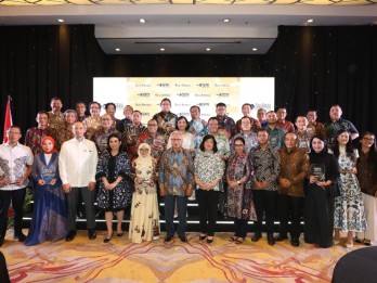 Dwiguna Laksana (DWGL) Sabet Penghargaan Bisnis Indonesia Logistics Awards 2024