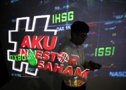 Indeks Bisnis-27 Dibuka Merah, Saham ISAT dan AMRT Justru Panen Cuan