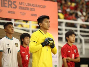 Sedang TC, Kiper Timnas Indonesia Disanksi 4 Pertandingan oleh Komdis PSSI