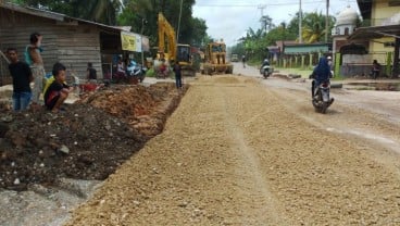 Sempat Ditutup Total, Jalan Lintas Riau-Sumbar di Desa Tanjung Alai Kembali Dibuka