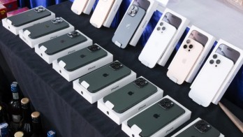 Bea Cukai Musnahkan 102 iPhone 16 Ilegal yang Masuk RI