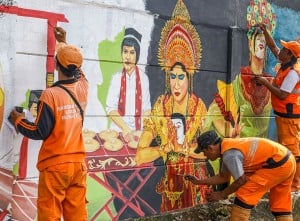 Memperindah Wajah Kota Dengan Mural Budaya