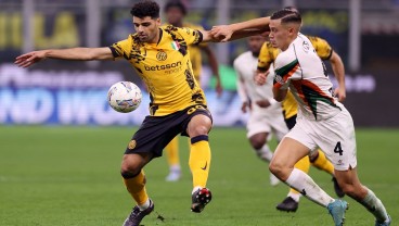 Tampil Penuh di Serie A, Jay Idzes Buat Venezia Dihukum Penalti