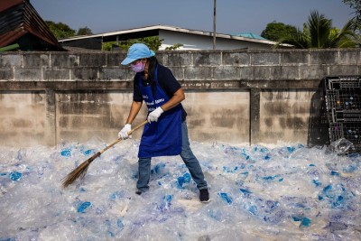 Negosiasi Pembatasan Produksi Plastik Terganjal Raja Minyak Dunia