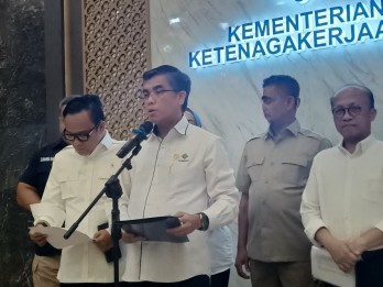 Ini Respons Menaker Yassierli Terkait Kenaikan UMP yang Diprotes Pengusaha