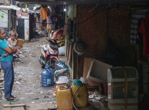 Relokasi Pemukiman Kolong Tol Angke