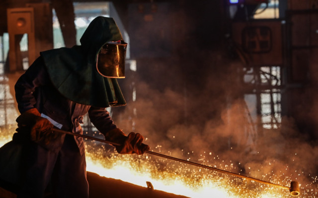 Tsunami Smelter, Perusahaan Tambang Terancam Tekor Jual Produk Nikel