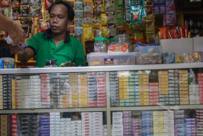 Setoran Cukai Rokok 2025 Menciut, Sinyal Positif GGRM, HMSP dkk?