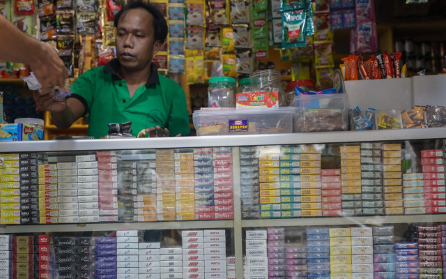 Setoran Cukai Rokok 2025 Menciut, Sinyal Positif GGRM, HMSP dkk?