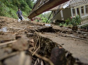 Dampak Pergerakan Tanah Di Cianjur