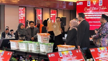 KPU Sahkan Perolehan Suara di Jakbar, Pasangan Pramono-Rano Unggul