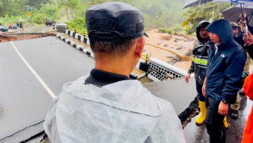 Perbaikan Jalan Rusak Akibat Bencana di Sukabumi dan Cianjur Digenjot