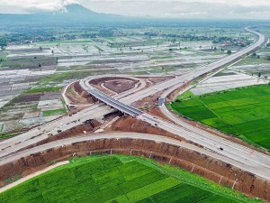 Kementerian PU Operasionalkan 29,98 Ruas Tol Fungsional Untuk Arus Mudik Natal dan Tahun Baru