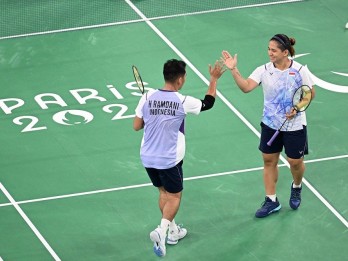 Hikmat/Ratri Dinobatkan Jadi Pasangan Terbaik BWF 2024
