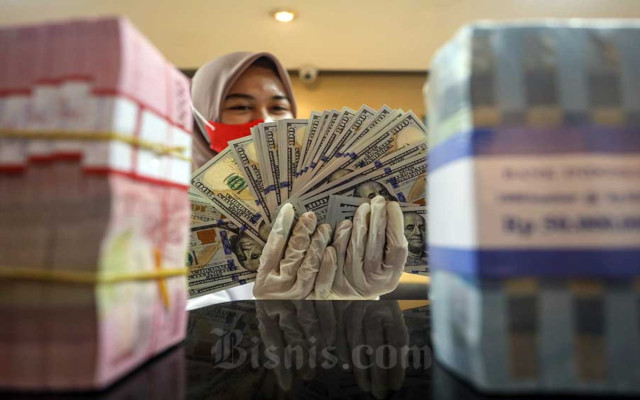 Meneropong Prediksi Nilai Tukar Rupiah terhadap Dolar AS pada 2025