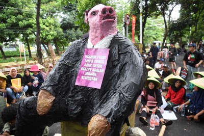 Pegiat HAM Lakukan Aksi Damai Dalam Rangka Memperingati Hari HAM Sedunia di Jakarta