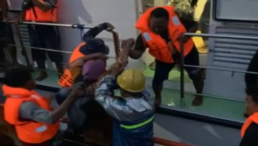 Kemenhub Bantu Evakuasi Korban Kapal Fajar Lorena yang Tenggelam, 2 Tewas 1 Hilang