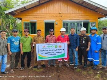 Dukungan PT ITA untuk Renovasi Rumah Imam Masjid Desa Tanjung