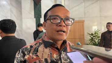6 Provinsi Belum Tetapkan UMP 2025, Wamenaker: Batasnya Hari Ini!