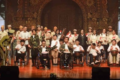 Pentas Seni Inklusif Peringatan Hari Disabilitas Internasional