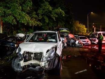 Kronologi Tabrakan Beruntun di Tol Dalam Kota, Libatkan Ioniq hingga Bus Mayasari