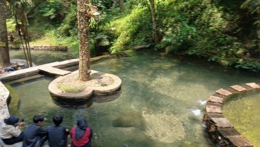 Curug Cipeuteuy Majalengka, Pilihan Destinasi Wisata untuk Libur Nataru 2025