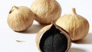 Ragam Khasiat Ajaib Bawang Putih Hitam yang Kaya Vitamin