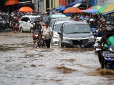 BMKG Prakirakan Cuaca Ekstrem pada Momen Nataru di Sumbar