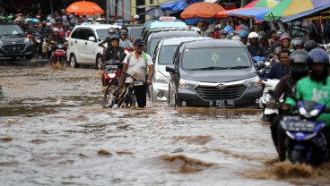 BMKG Prakirakan Cuaca Ekstrem pada Momen Nataru di Sumbar