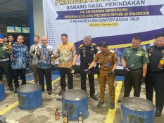 Bea Cukai Sumbagtim Musnahkan Barang Ilegal Senilai Rp467,3 Miliar