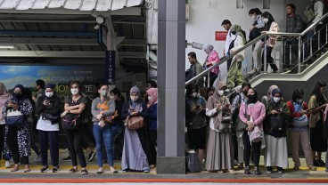 Nasib Kelas Menengah usai PPN 12%, Jadi Generasi Sandwich Kelas Atas-Bawah